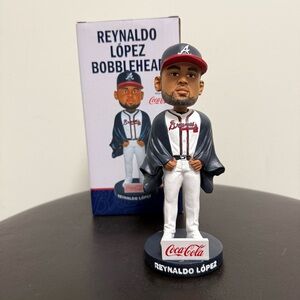 Reynaldo Lopez Atlanta Braves 2025 Los Bravos Cape Coca Cola Bobblehead New